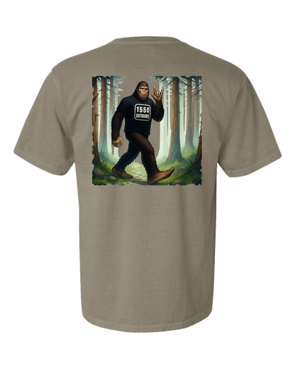 1550 Bigfoot Pocket Tee